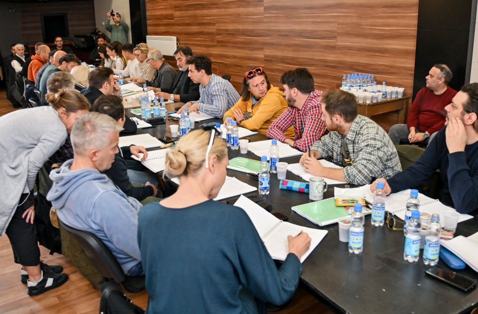Počele probe predstave "Veliki rat": Roman Aleksandra Gatalice na sceni SNP-a