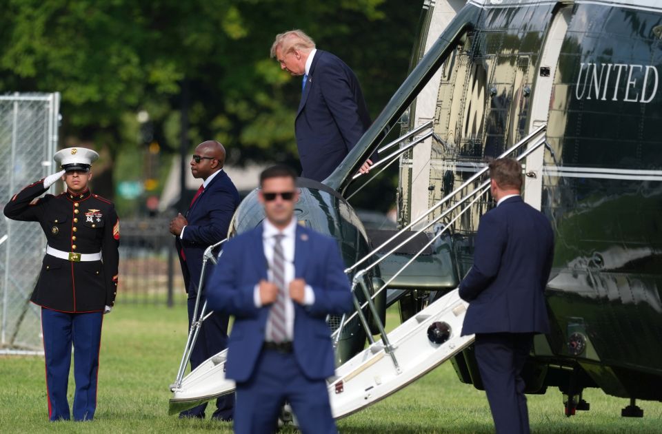 Direktor CIA navodno predložio sastanak Tramp-Putin-Zelenski 