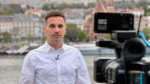 Kako su pred mojim očima sa vlasti odlazili Vučić, Orban i Đukanović