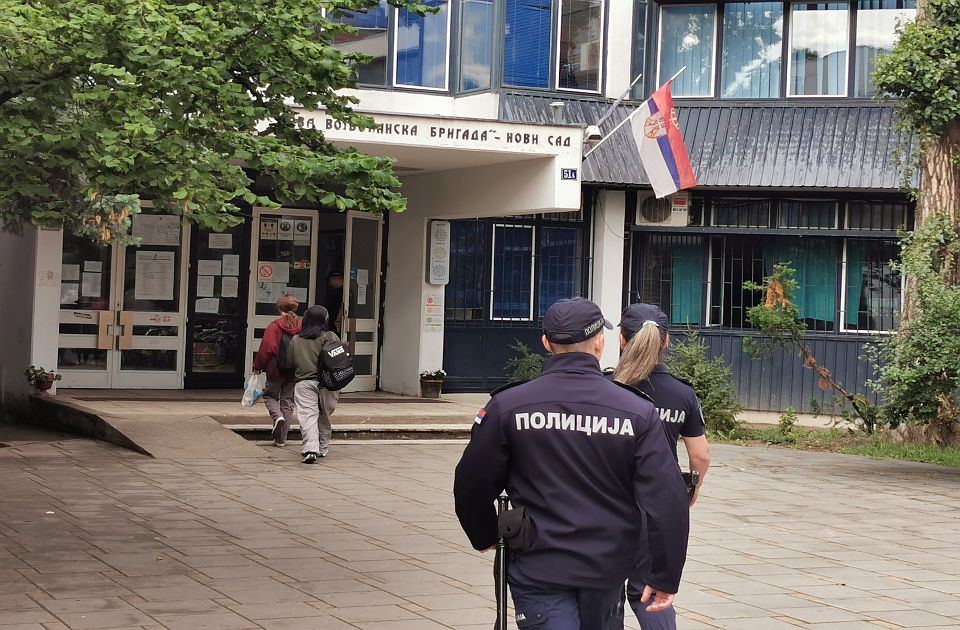 Prosvetari neće dobiti status službenog lica, ali bi napad na njih mogao da bude krivično delo