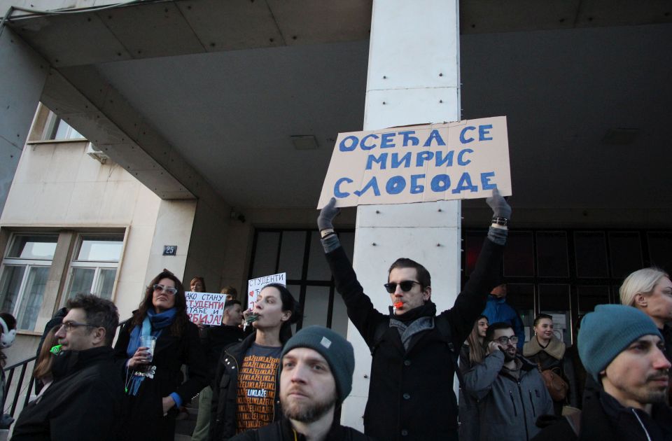 "Gradi pa posadi": Studenti pozvali na akciju čišćenja zgrada, ulica, parkova i fasada