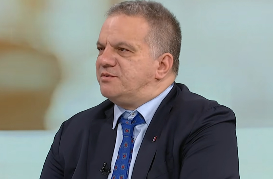 Ministar prosvete Srbije: Škola ne sme biti platforma za politiku