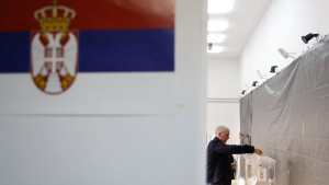 Izborni presek: Glasanje dijaspore i dalje u centru pažnje, Vučić tvrdi da je 'otimao pištolje iz ruku'
