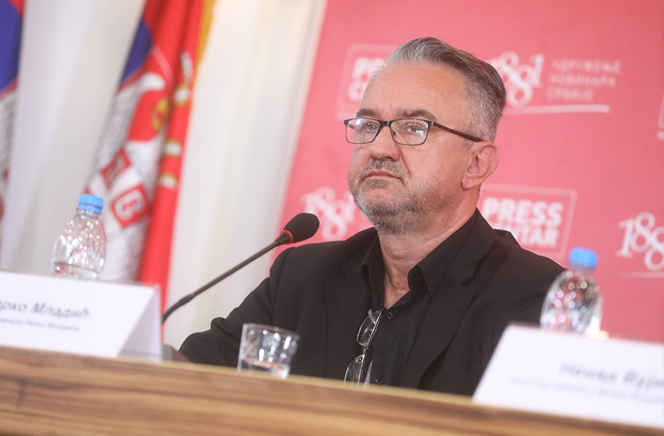 Sin Ratka Mladića tvrdi da mu je otac ubijen, sahrana u ponedeljak