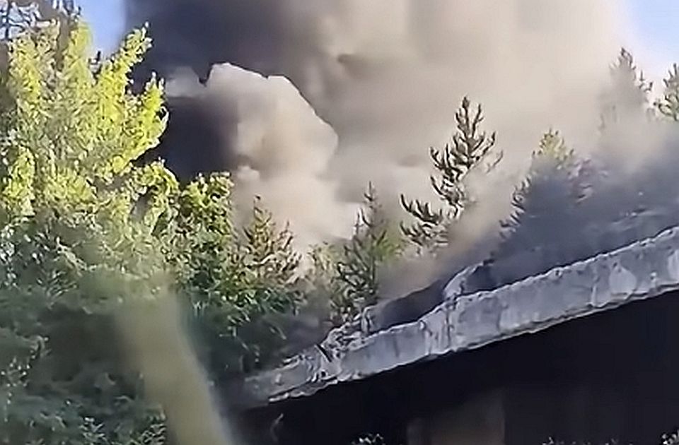 VIDEO: Požar zahvatio Titovu vilu u Bugojnu 