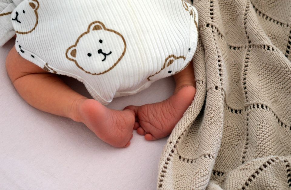 Vodič za mokraću kod beba: Miris, boja, učestalost - šta je normalno, a kada treba da se zabrinete