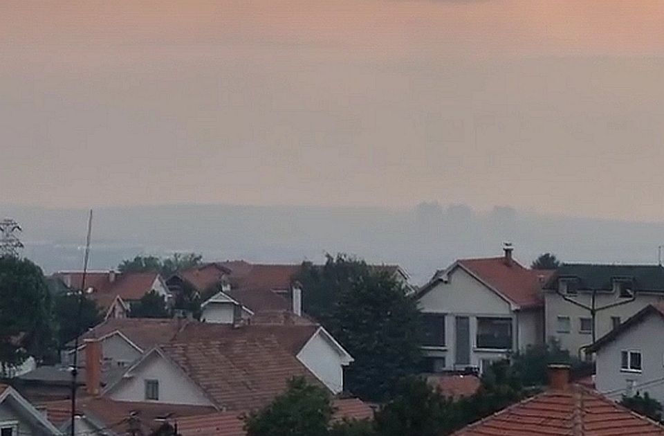 Jovanović o dimu i mirisu paljevine u Beogradu: Zabeleženo povećanje nekih PM10 čestica 