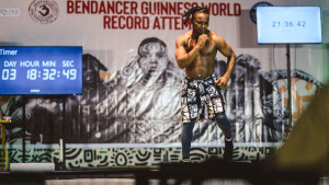 Nigerijac pokušava da obori svetski rekord plešući bez prestanka sedam dana