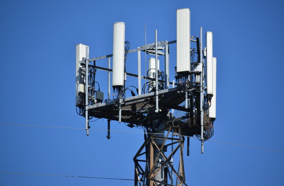 U Srbiji trenutno aktivno više od 2.350 5G baznih stanica