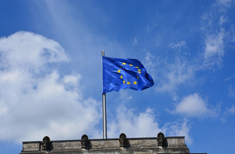 EU dobila 1,4 milijarde evra od imobilisane ruske imovine, biće na raspolaganju Ukrajini
