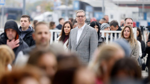 Vučić: Čestitam pobednicima, niko nigde neće da beži