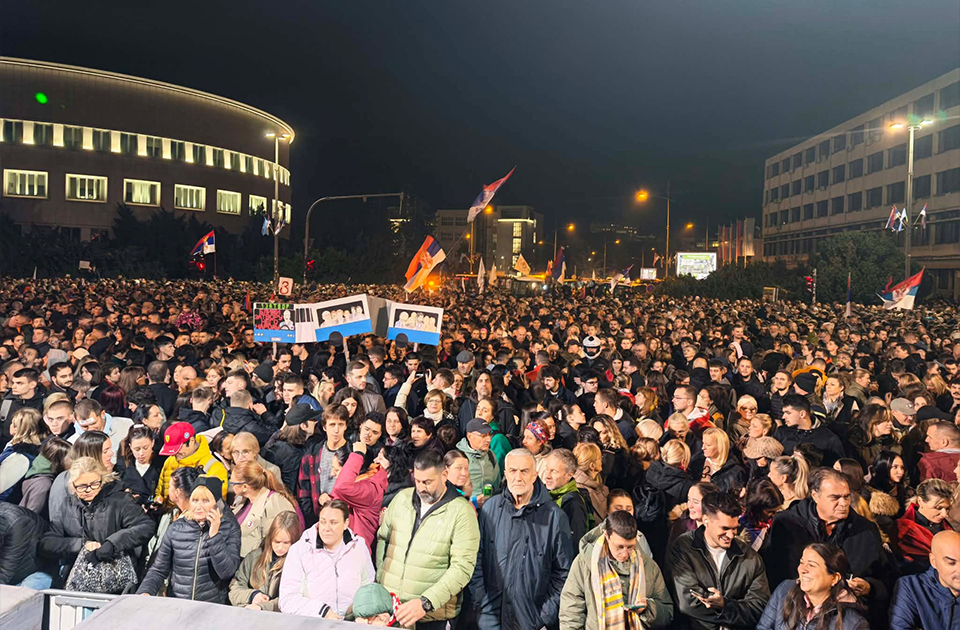 UŽIVO Drugi dan slavlja studentske pobede: Proslava ispred Banovine