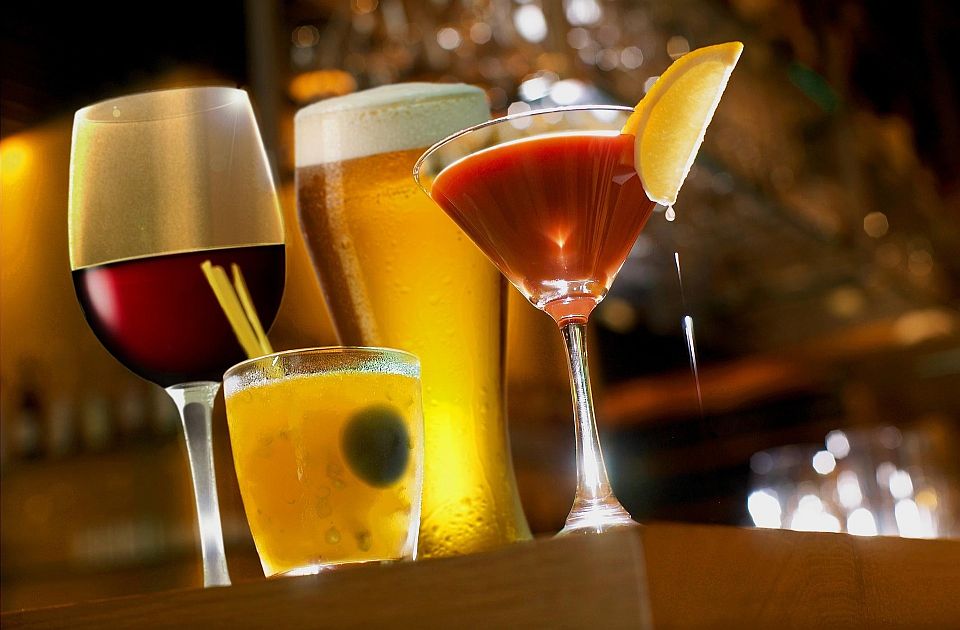 Ambasador SAD u Belgiji ide na razgovor jer je ismevao ministra zbog upozorenja na alkoholna pića 