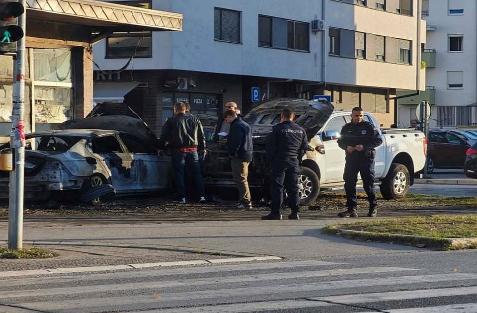Tri automobila izgorela na Bulevaru patrijarha Pavla, vatra zahvatila i obližnji lokal