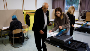 Sedam hiljada kandidata i 75 stranaka: Koga sve biraju Bosanci i Hercegovci na Opštim izborima